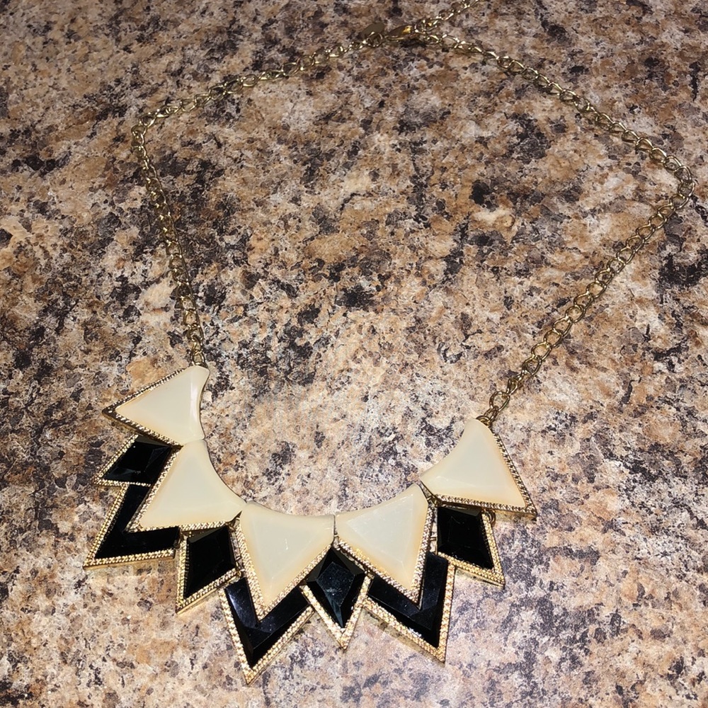 Statement necklace